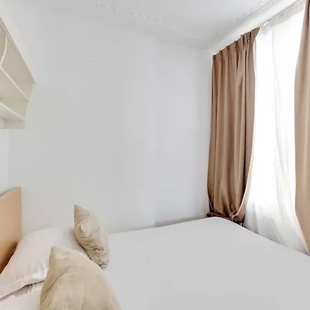 Charming 1br 2p - 4th Apartment *